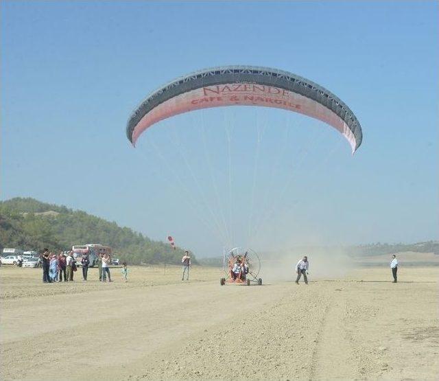 Adana Havacılık Ve Yama&ccedil; Paraş&uuml;t&uuml; Festivali 1