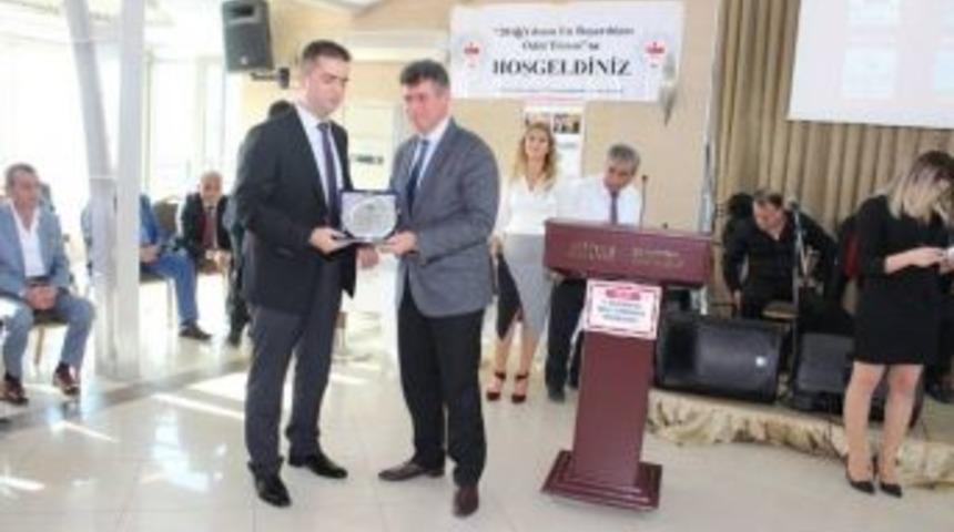 Başkan Y&uuml;cel, Yılın En Başarılı Belediye Başkanı Se&ccedil;ildi