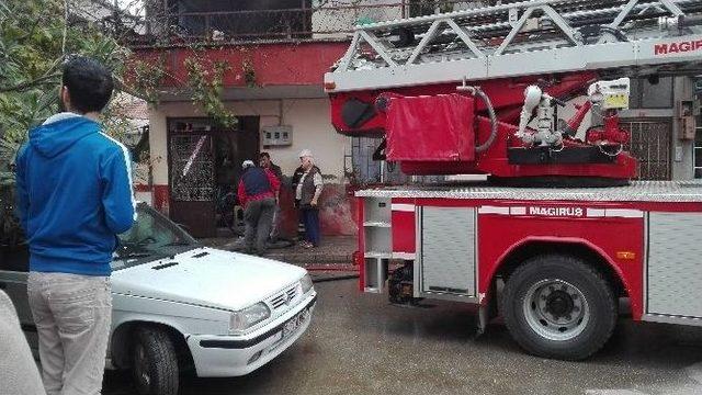 Sakarya’da Bina Yangını