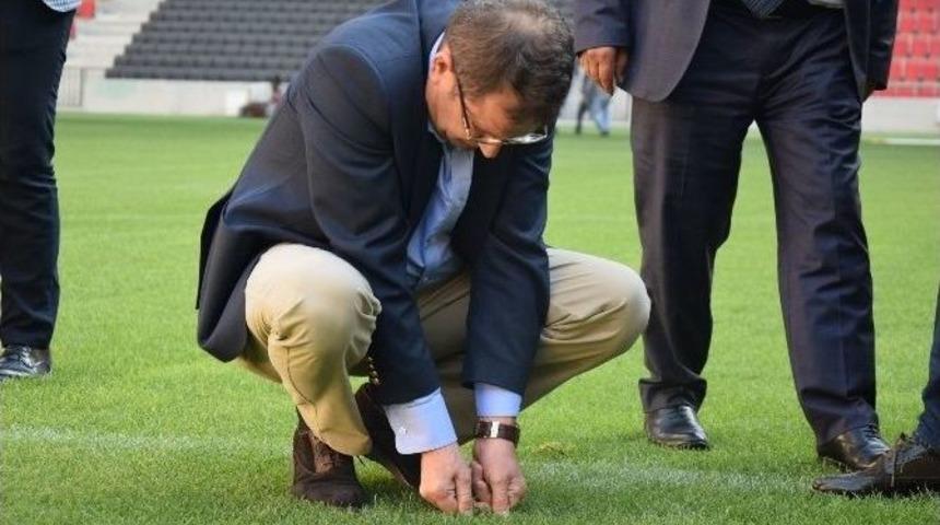 Dursun T&uuml;rk Gaziantep Arena&rsquo;yı İnceledi