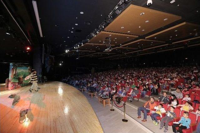B&uuml;y&uuml;kşehir&rsquo;den &Ccedil;ocuklara Armağan 1