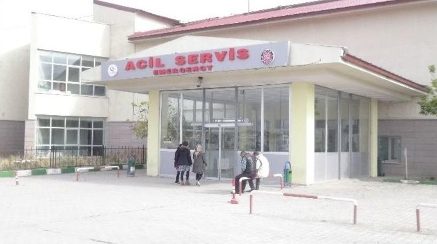 D&uuml;ğ&uuml;n Yemeğinden Zehirlenenler Taburcu Ediliyor