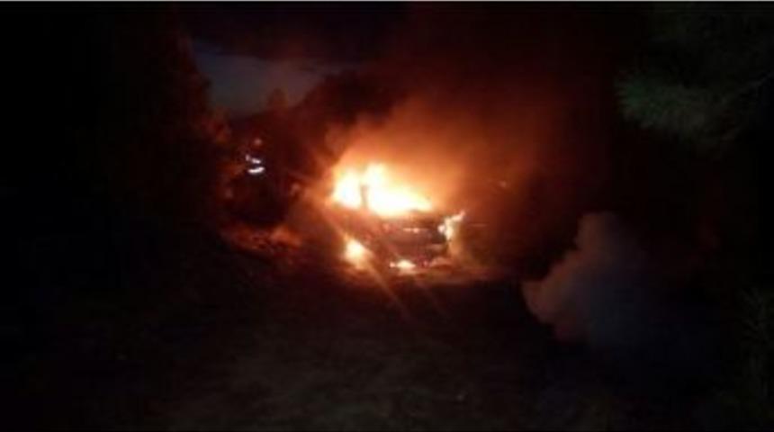 Aracını Yaktı, &rsquo;cinler Yaptırdı&rsquo; Dedi