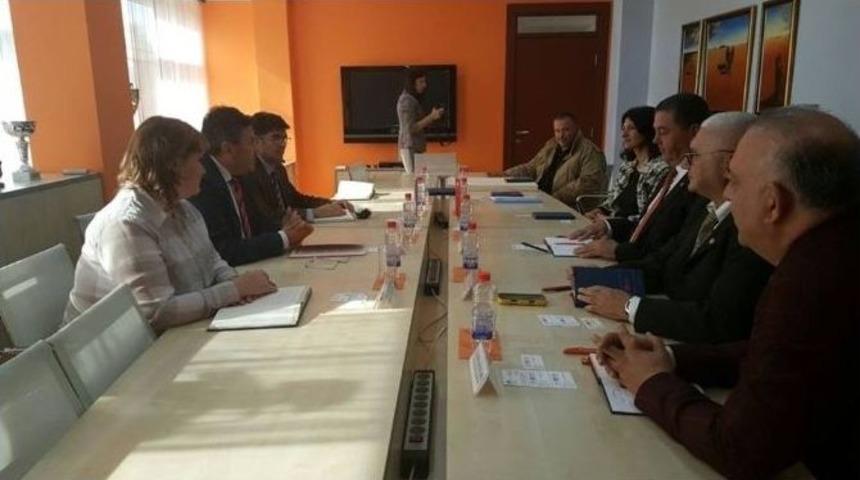 Mto&rsquo;ya Sırbistan&rsquo;dan Kardeş