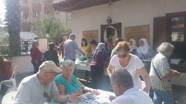 Köyceğiz’de Tasavvuf Müziği Eşliğinde Aşure İkramı