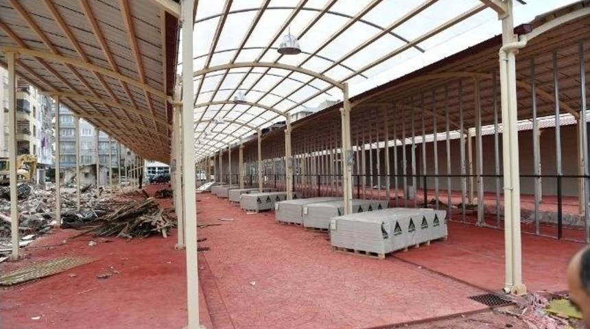 &Uuml;nye Kapalı &Ccedil;arşı&rsquo;ya Kavuşuyor