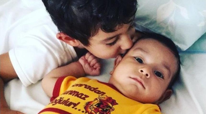 6 Aylık Bebek Uykusunda &Ouml;ld&uuml;