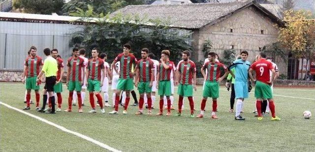 Amat&ouml;r Ma&ccedil;ta Saha Karıştı 1