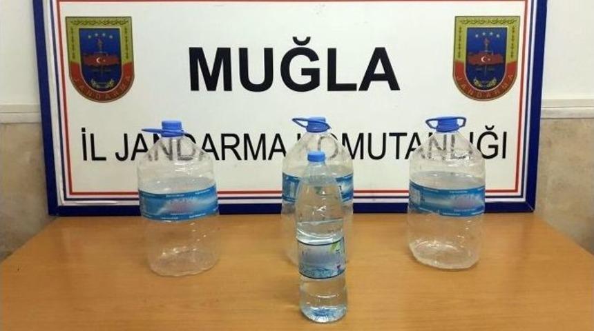 Karab&ouml;rtlen&rsquo;de Sahte İ&ccedil;ki Ele Ge&ccedil;irildi