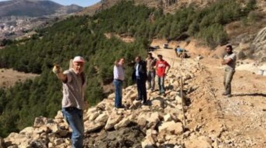 Atso&rsquo;dan Belediyenin Yol &Ccedil;alışmalarına &Ouml;vg&uuml;