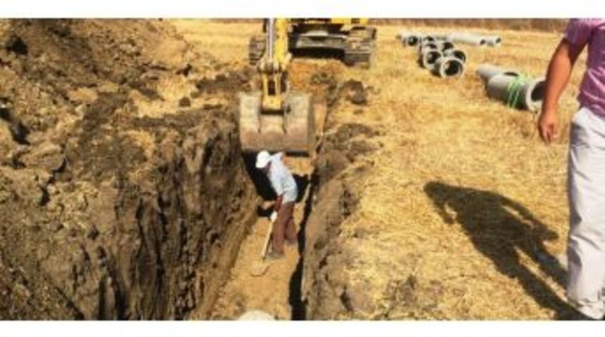 İ&ccedil;me Suyu Ve Yağmur Suyu D&ouml;şeme Hattı &Ccedil;alışması