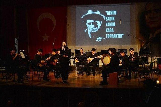 Gürpınar Aşık Veysel Sahnesi Yenileniyor