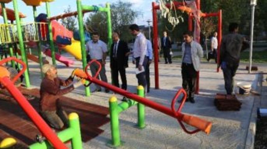 &Ccedil;ocuk Hastanesi&rsquo;ne Oyun Parkı Kuruldu