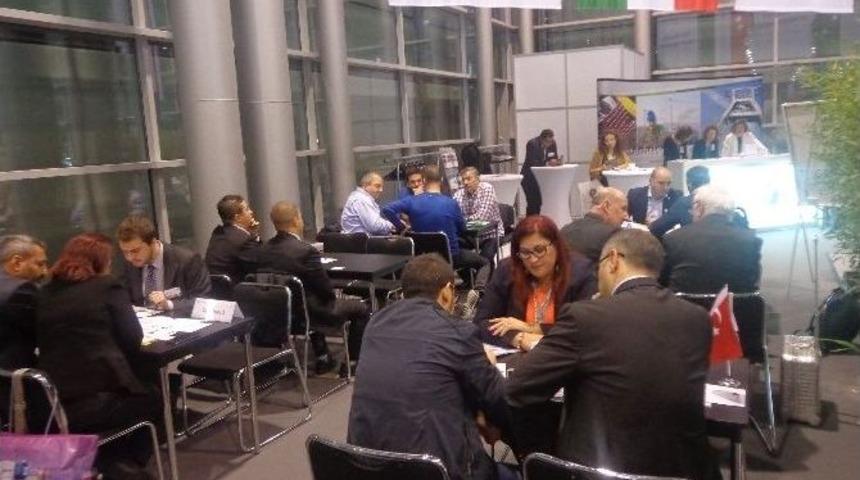 Gto "k 2016 Plastik Ve Kau&ccedil;uk Fuarı "na İş Gezisi D&uuml;zenledi