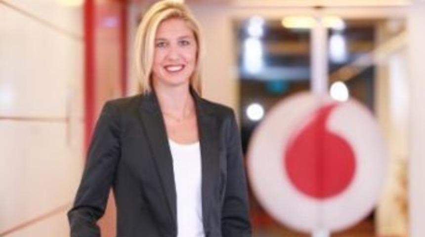 200 Bin Ebeveyn &Ccedil;ocuklarının &rsquo;ilk6yıl&rsquo;ı İ&ccedil;in Cepten Rehberlik Alıyor