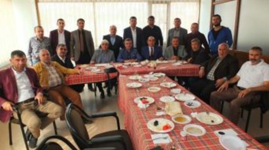 Anadolu Dernekler Birliği, Azerbeycanlılar Derneğini Ziyaret Etti