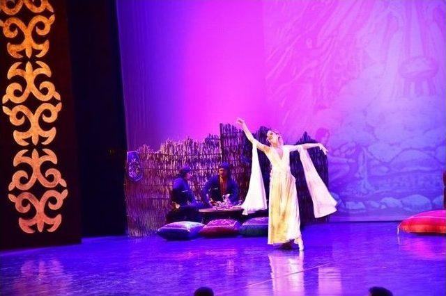 Başkan Yılmaz: &ldquo;k&uuml;lt&uuml;rlerin Yaşatılması G&uuml;&ccedil;l&uuml; Ekonomiden Ge&ccedil;iyor&rdquo; 3