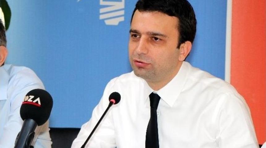 Ak Partili Milletvekili K&ouml;se: "fet&ouml; Denilen Al&ccedil;ak Bu Milletin Başına Getirilip Kral Diye Oturtulacaktı"