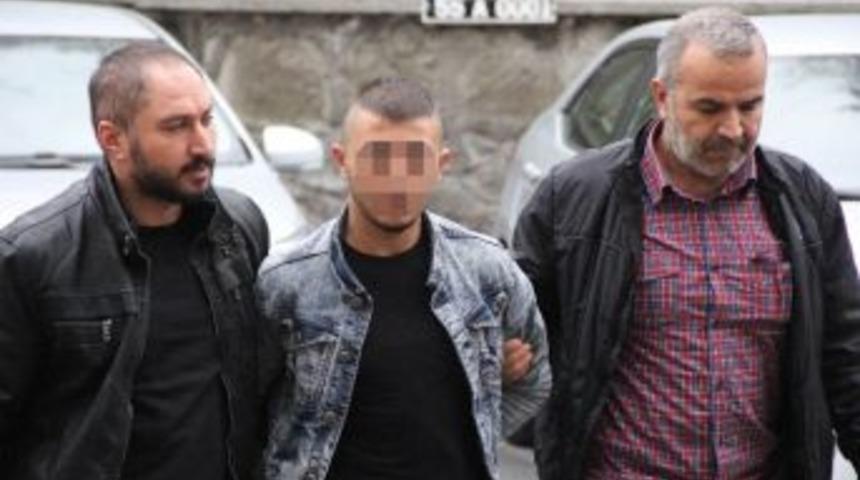 Kadınları Yere D&uuml;ş&uuml;r&uuml;p Cep Telefonlarını Kapka&ccedil; Yapan Gen&ccedil; Yakalandı