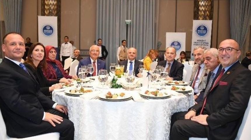 Başkan Kocamaz, "mersin&rsquo;i Keşfet" Konuklarıyla Yemekte Bir Araya Geldi