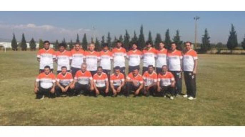 Kula Masterler Futbol Takımı Hazırlık Ma&ccedil;larına Devam Ediyor
