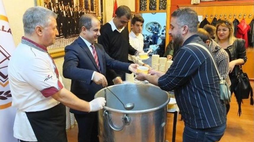 Malatya Barosu&rsquo;ndan Aşure İkramı
