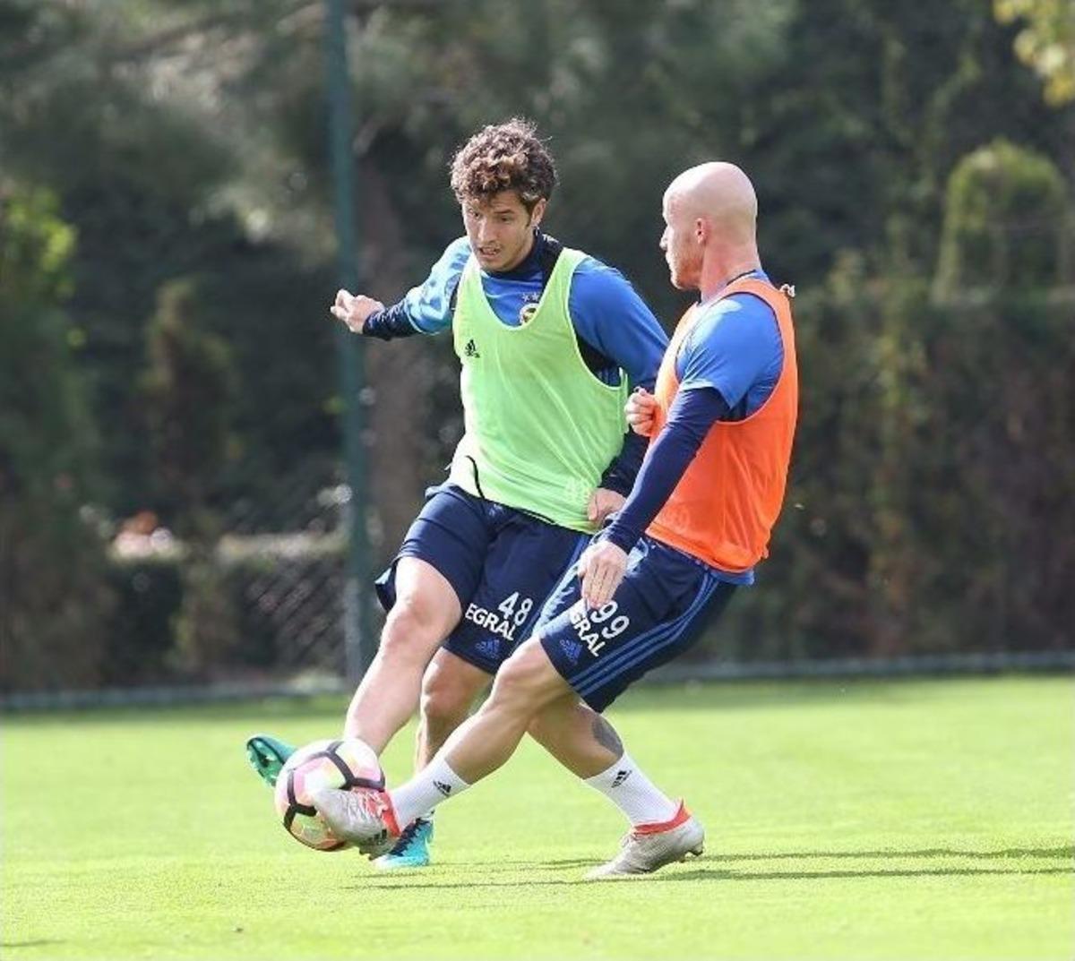 Fenerbah&ccedil;e, Kardemir Karab&uuml;kspor Ma&ccedil;ı Hazırlıklarına Başladı