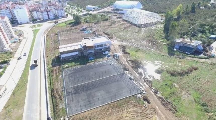 Tenis Kortları Aralık Ayında A&ccedil;ılıyor
