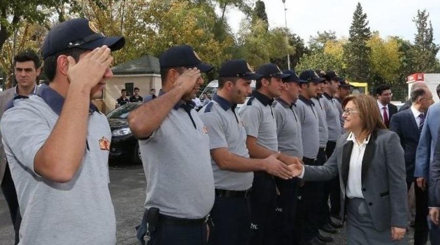 İtfaiyenin Yeni Ara&ccedil;ları Tanıtıldı