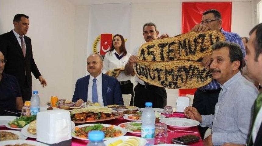 Vali &Ccedil;akacak, Mgc&rsquo;de Gazetecilerle Buluştu
