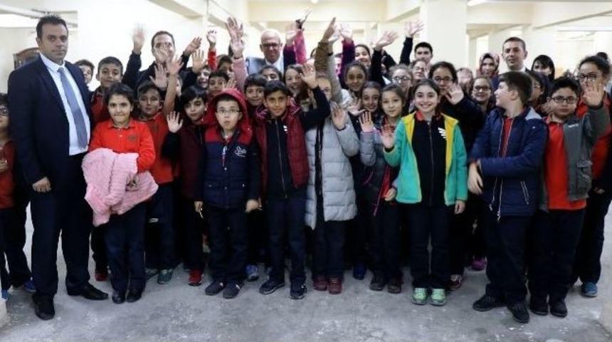 Minik Hayırseverlerden Anlamlı Yardım