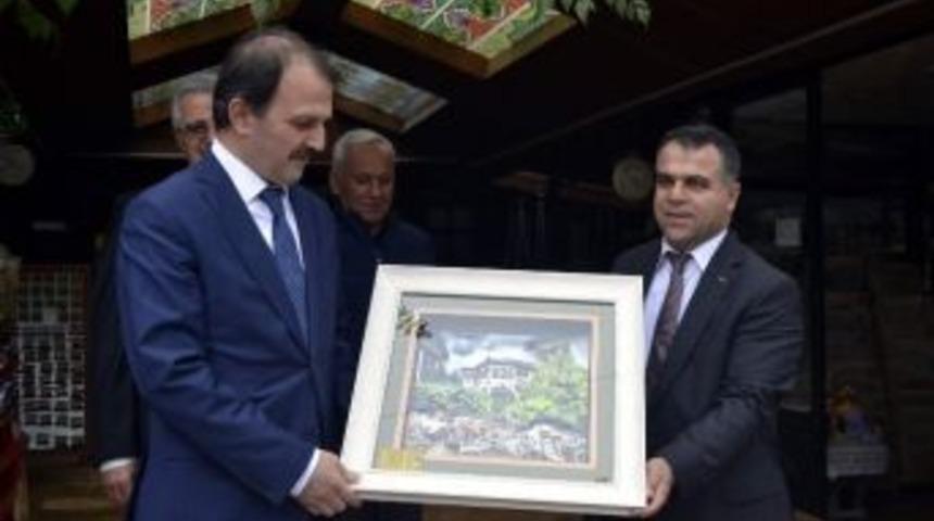 Vakıflar Genel M&uuml;d&uuml;r&uuml; Adnan Ertem: