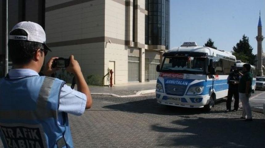 Marmaris&rsquo;te Dolmuşcular Yeni &Ccedil;alışma Saatlerine Tepki G&ouml;sterdi