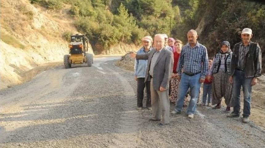 Yıllardır S&uuml;ren Yol Sorununu Başkan &Ccedil;er&ccedil;ioğlu &Ccedil;&ouml;zd&uuml;