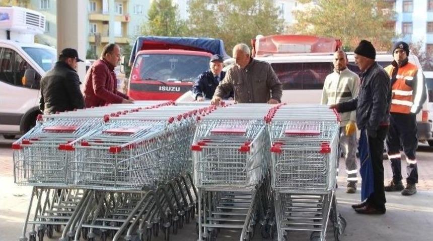 Sungurlu Belediyesi&rsquo;nden Pazar Arabası Uygulaması