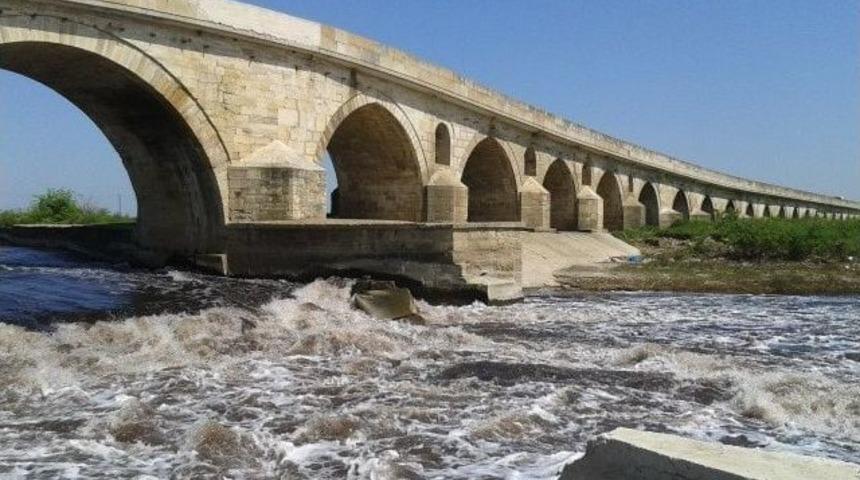 Tarihi Uzunk&ouml;pr&uuml; 3 Yıl Trafiğe Kapatılacak