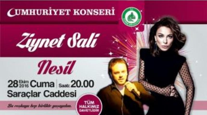 Edirne Belediyesi&rsquo;nden Cumhuriyet Konseri