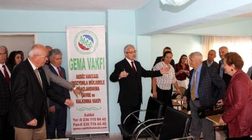 Vali G&uuml;ven&ccedil;er&rsquo;den Salihli Turu