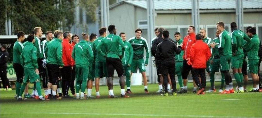 Bursaspor&rsquo;da Batalla Takımla &Ccedil;alıştı