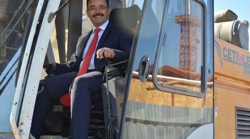 Cahan; "uşak&rsquo;ı Gelip Ge&ccedil;ilen Değil Fark Edilen Bir Yer Yapacağız"