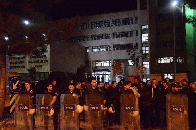 Kışanak Ve Anlı G&ouml;zaltında 2