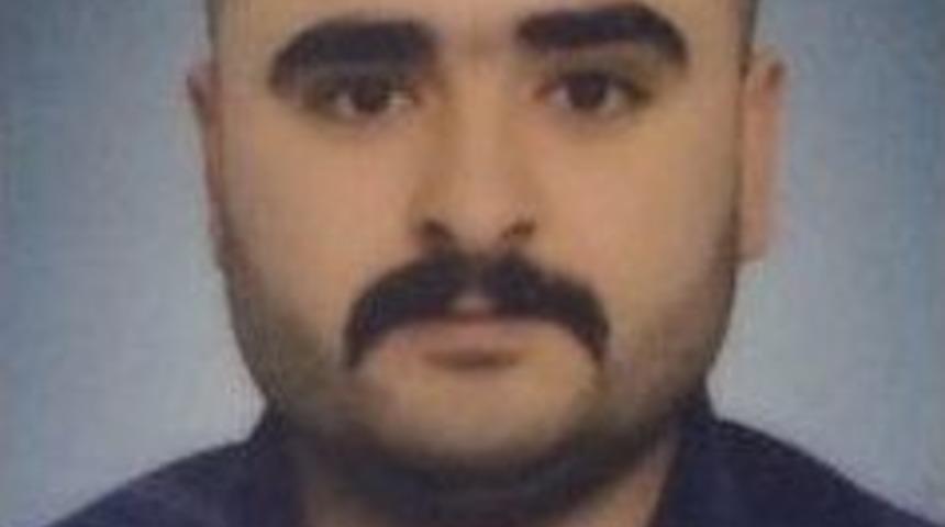 İzmir&rsquo;de Silahlı Kavga: 3 Yaralı