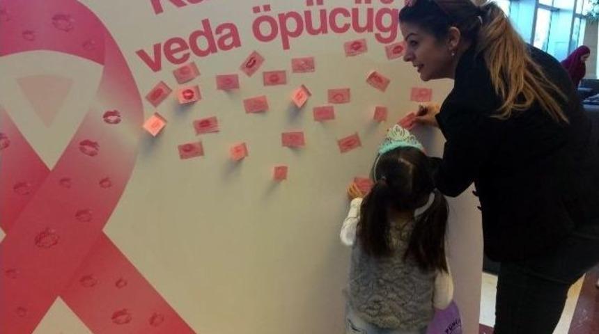 Meme Kanserine Karşı Savaşta, Hi&ccedil;bir Kadın Yalnız Değil