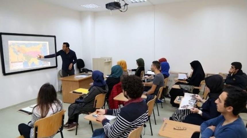 Kağıthane Belediyesi&rsquo;nden Lise Mezunlarına Kurs