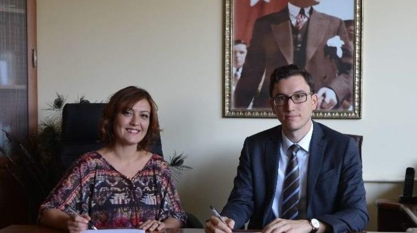 Aydın &Ouml;zel Başak Koleji&rsquo;nden &Ouml;ğrenci Ve Ailelerine Sosyal Hizmet