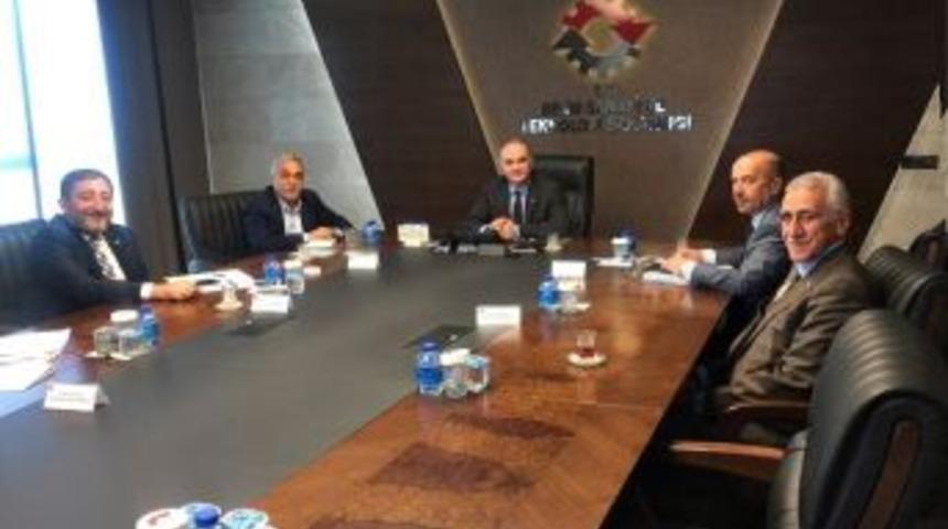 Bilim Sanayi Ve Teknoloji Bakanı Faruk &Ouml;zl&uuml; Şanlıurfa Heyetini Kabul Etti