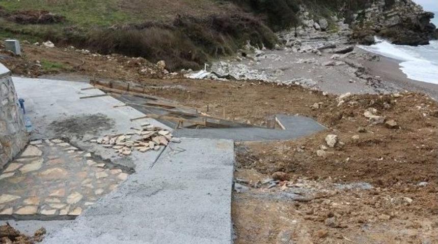 Ak&ccedil;akoca Kadınlar Plajında Sona Yaklaşılıyor