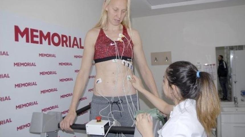 Bellona Ag&uuml; Sporlu Wauters Sağlık Kontrol&uuml;nden Ge&ccedil;ti