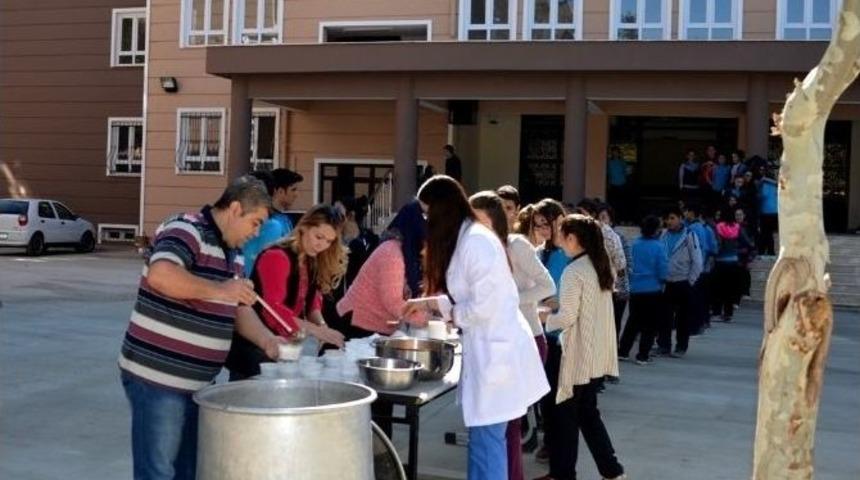 Sarıg&ouml;l Mesleki Teknik Anadolu Lisesinden Aşure G&uuml;n&uuml;