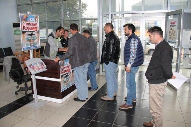 Büyükşehir’in Cumhuriyet Koşusu’na İlgi Büyük